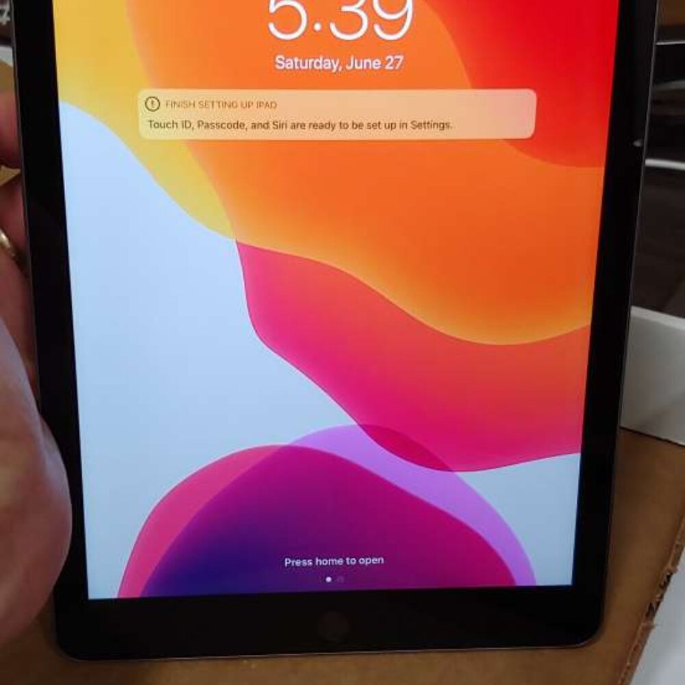 Apple iPad 6 32GB 9.7" WiFi+SIM Unlocked!! Very good!!